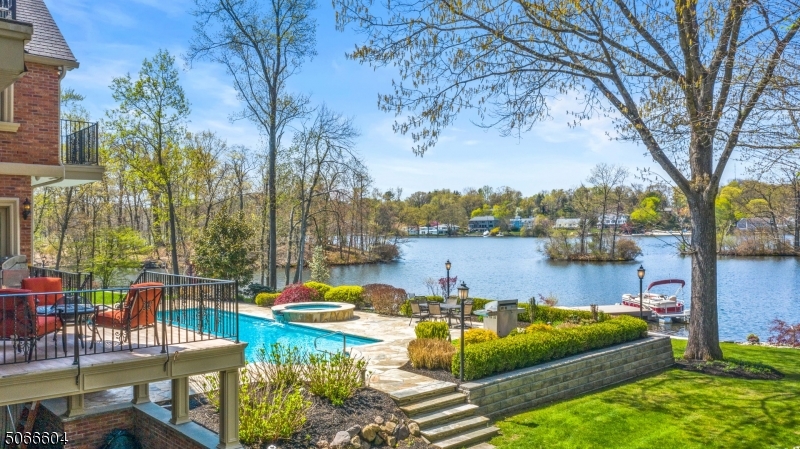 Pines Lake - Residential