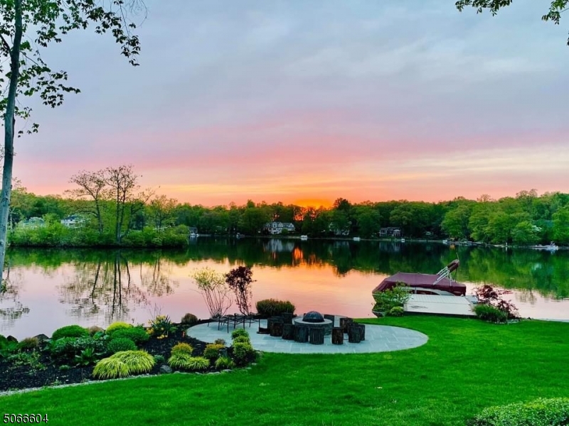 Pines Lake - Residential