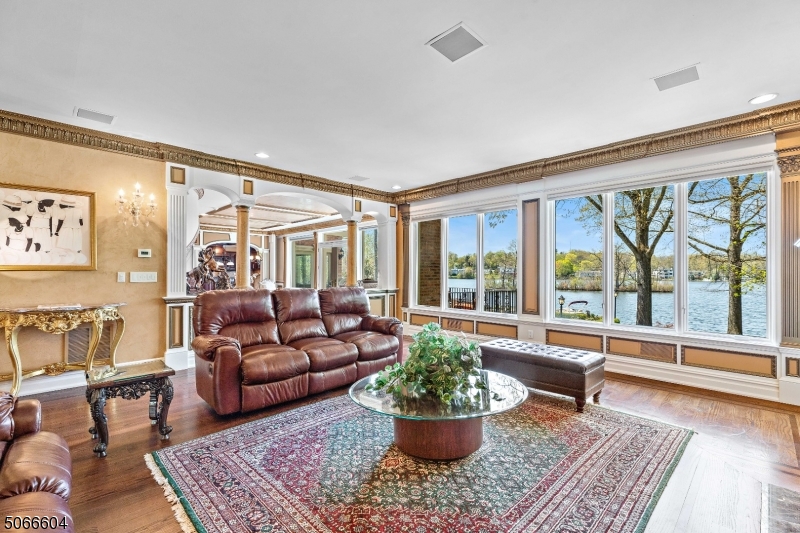 Pines Lake - Residential