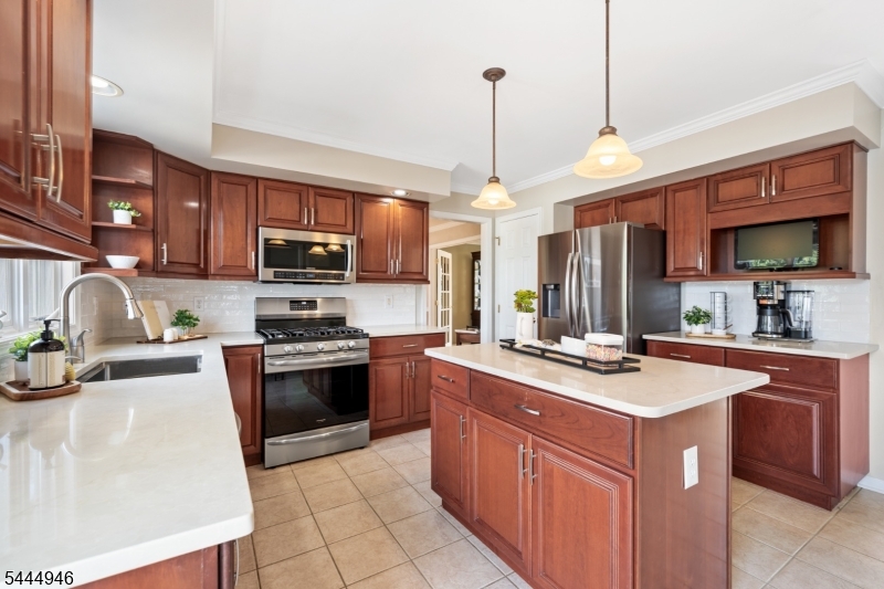 Country Classics - Residential
