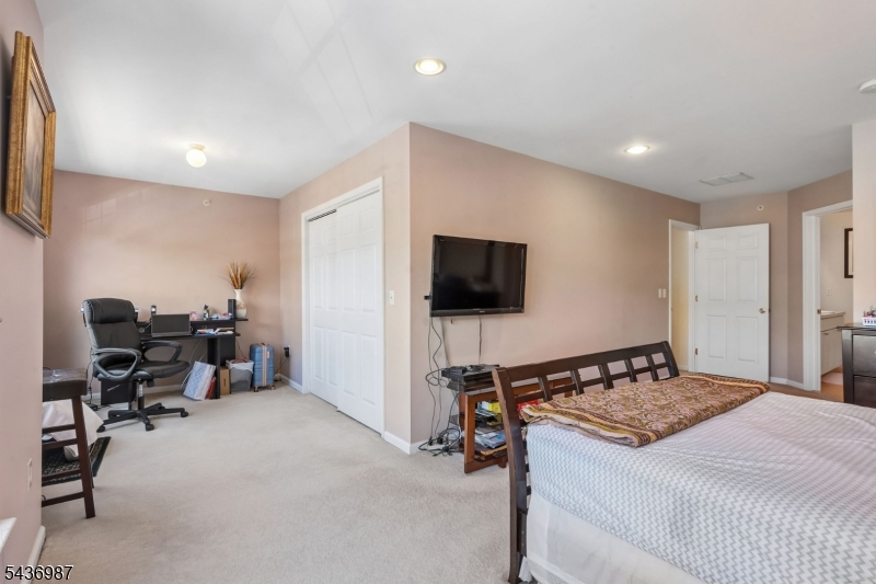Birch Glen - Residential