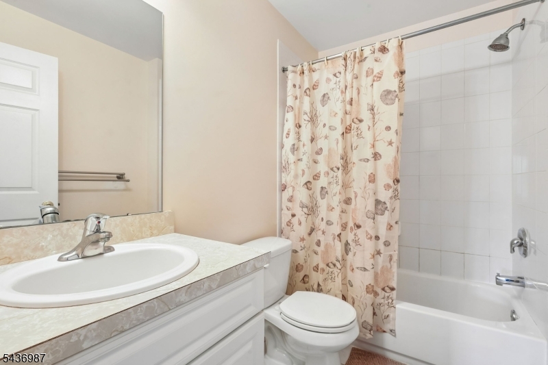 Birch Glen - Residential