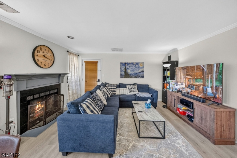 The Pointe - Residential