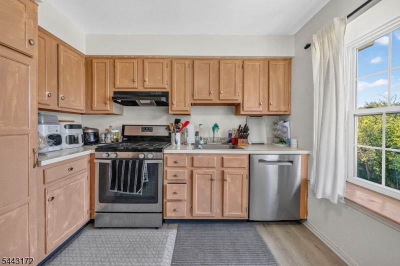The Pointe - Residential