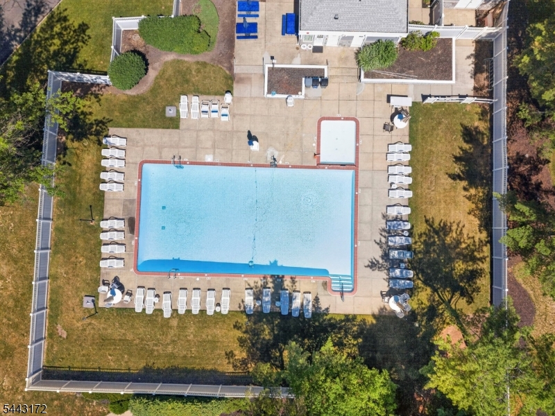 The Pointe - Residential