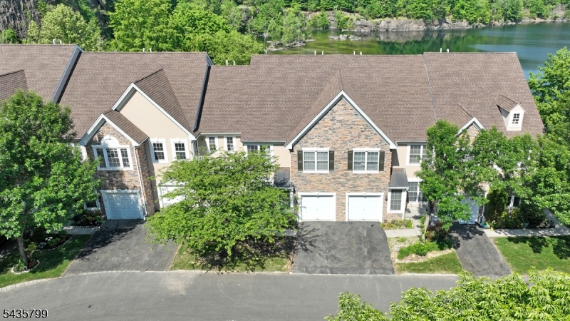 Lakeside - Residential