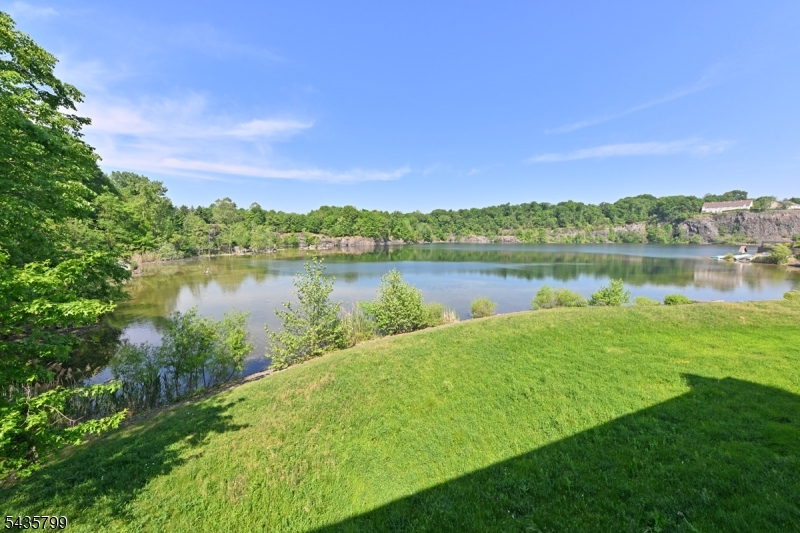 Lakeside - Residential