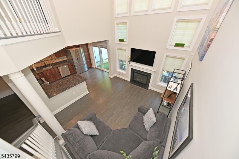Lakeside - Residential