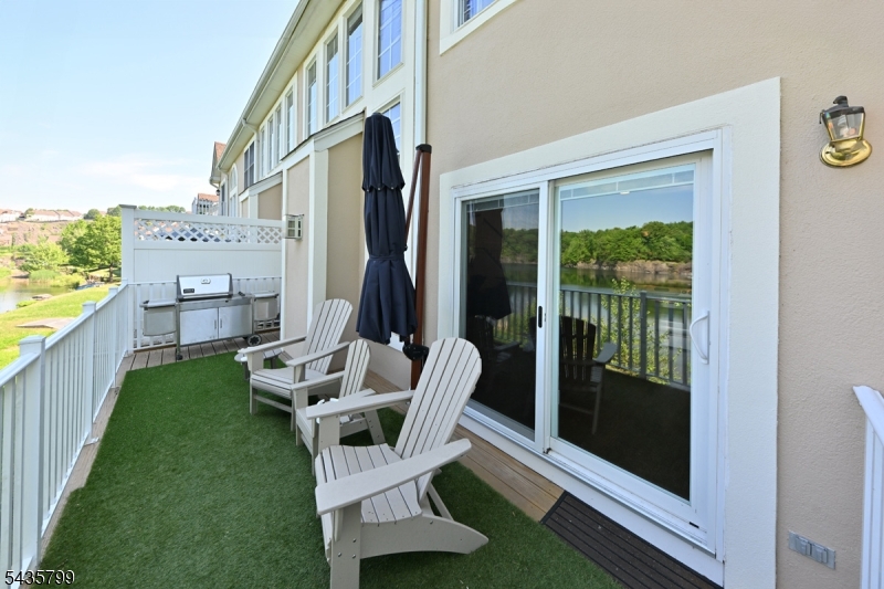 Lakeside - Residential