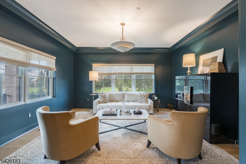 Downtown Summit - Residential