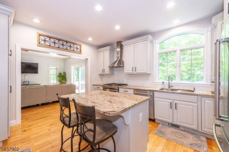 Free Acres - Residential