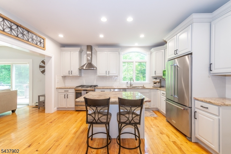 Free Acres - Residential