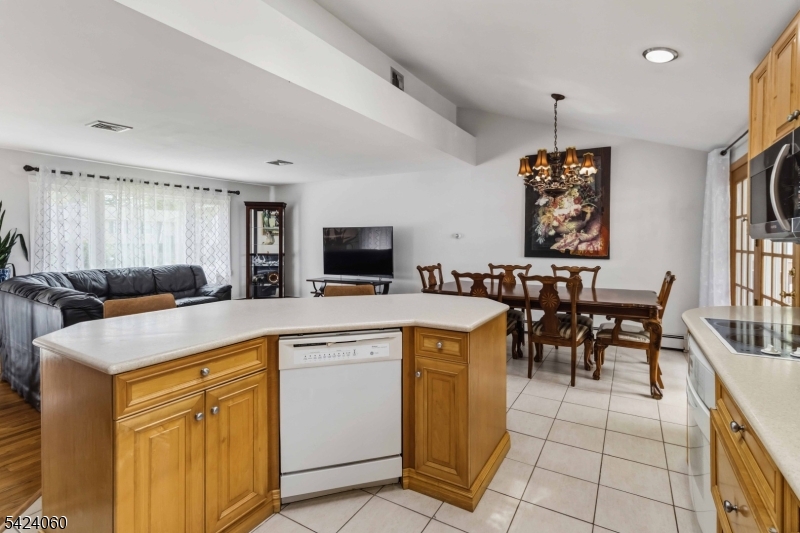 White Meadow Lake - Residential