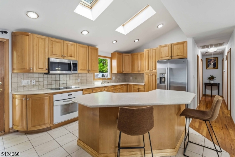 White Meadow Lake - Residential