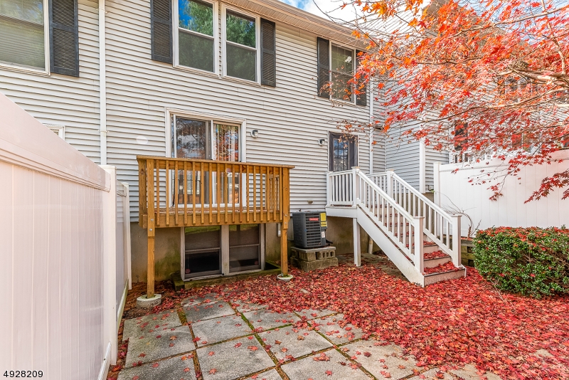 Meadow Brook - Residential