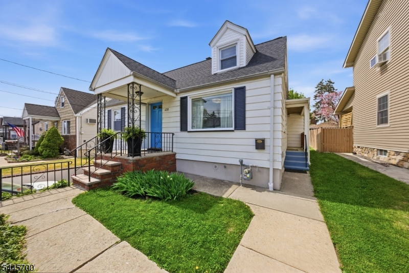 Sunny Side - Residential