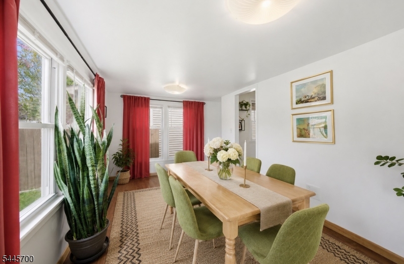 Sunny Side - Residential