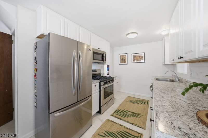 Sunny Side - Residential