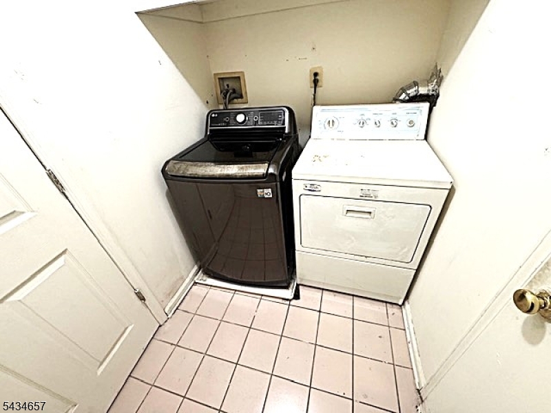 WOODMONT - Residential
