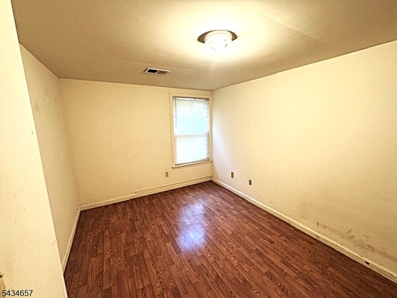 WOODMONT - Residential