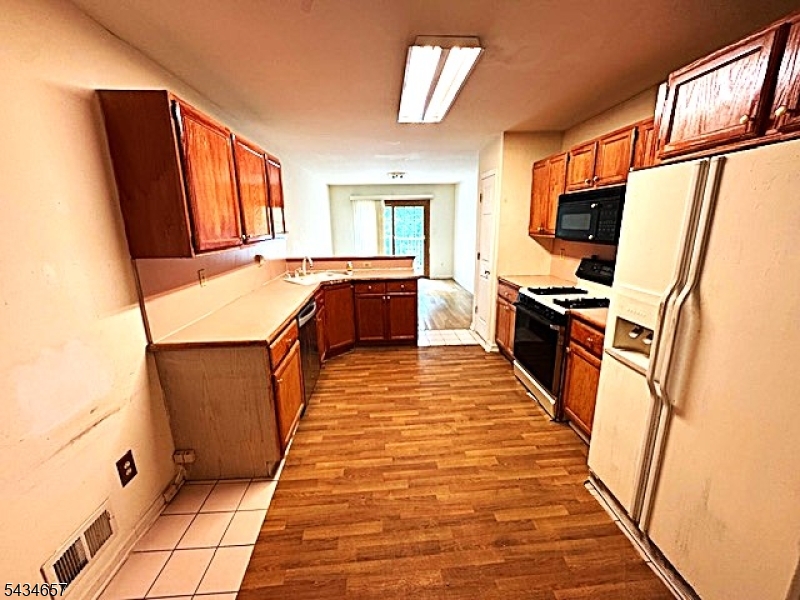 WOODMONT - Residential