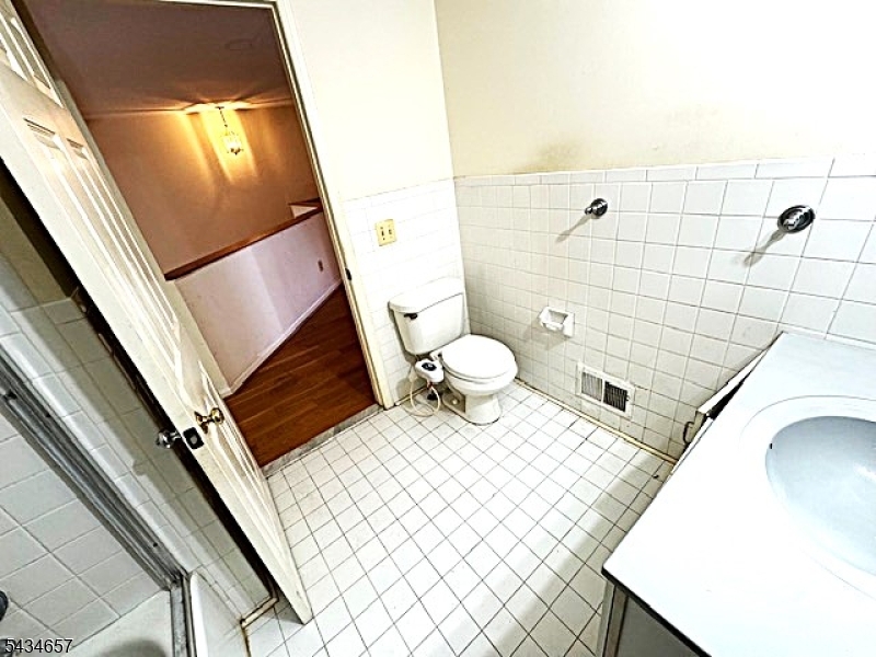 WOODMONT - Residential