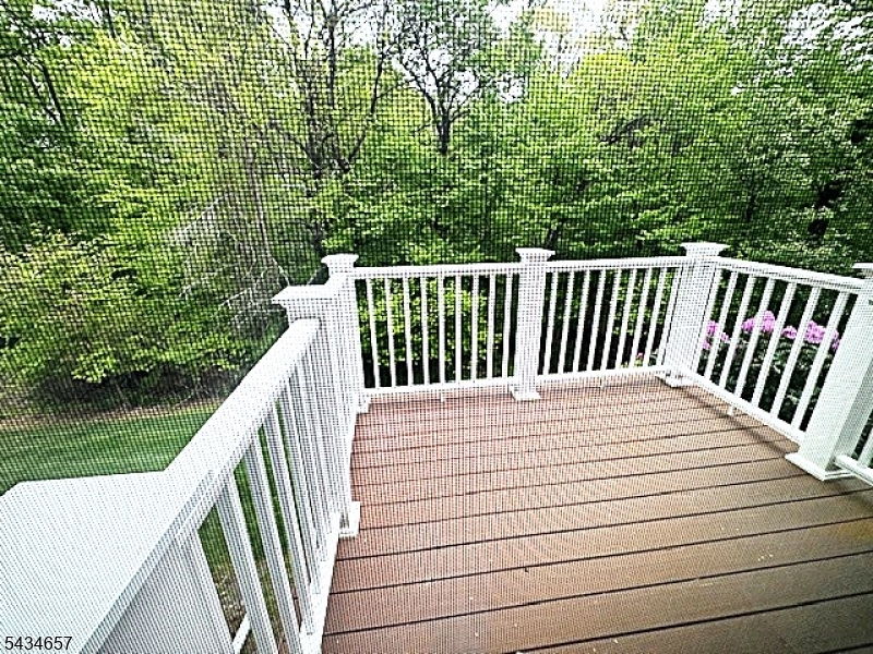 WOODMONT - Residential