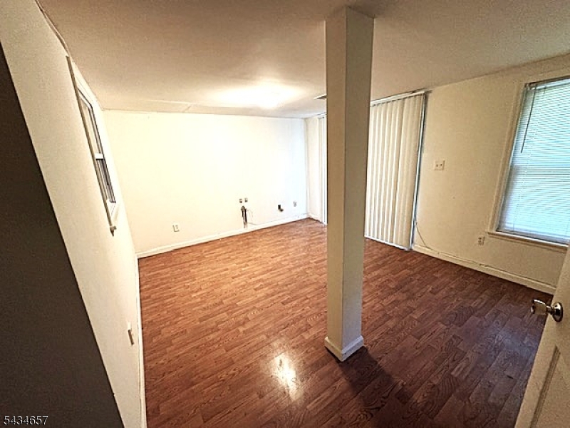 WOODMONT - Residential