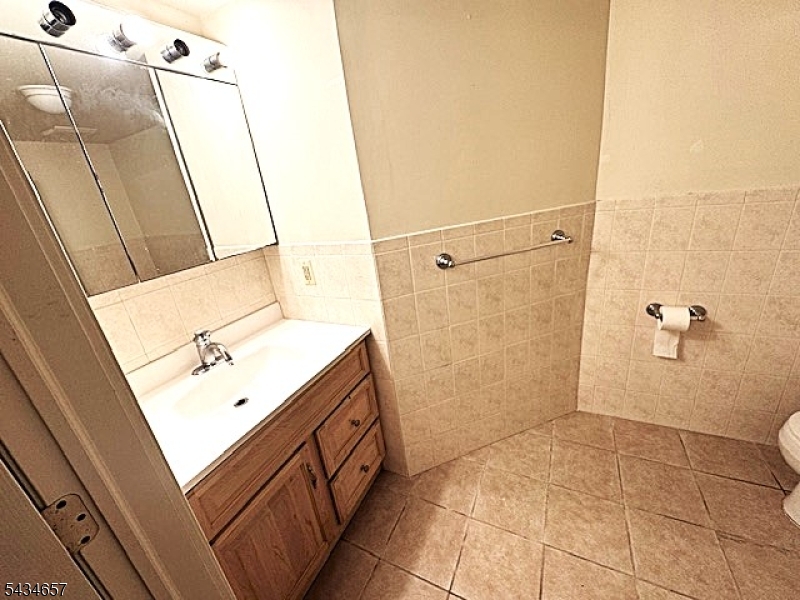 WOODMONT - Residential