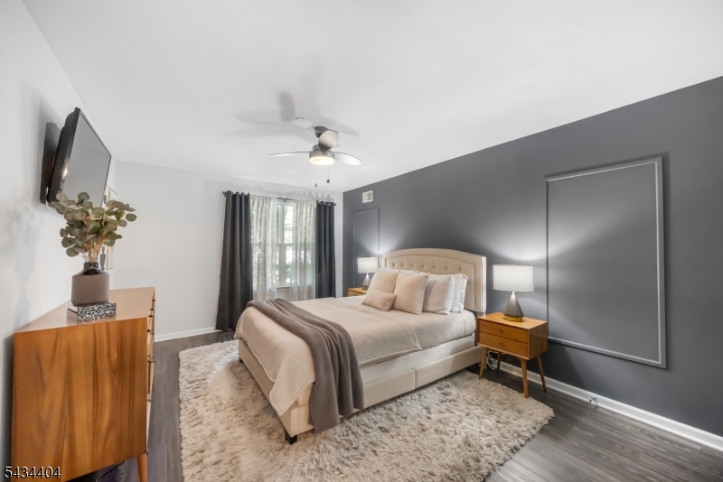 Seasons Glen - Residential