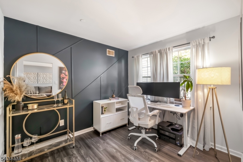 Seasons Glen - Residential