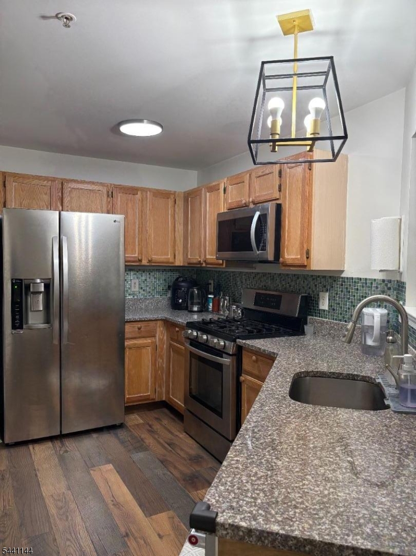 Pike Run - Residential Lease