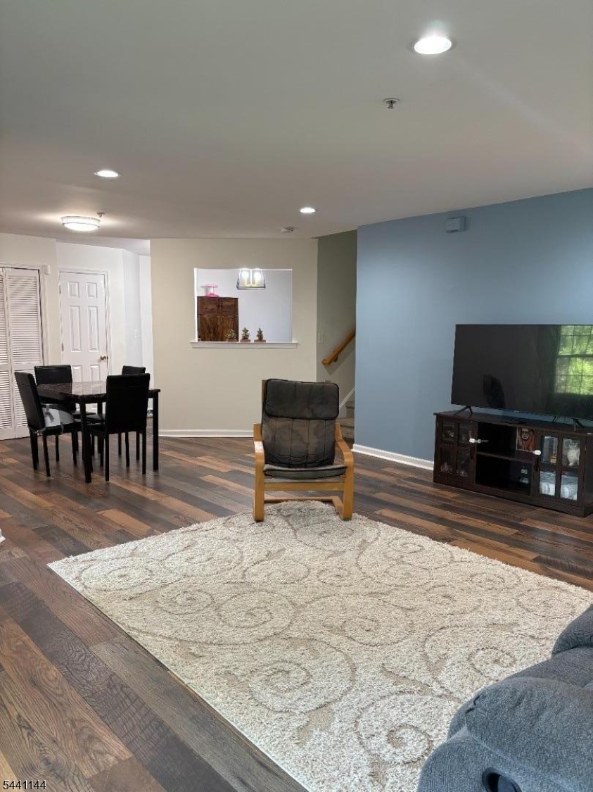Pike Run - Residential Lease
