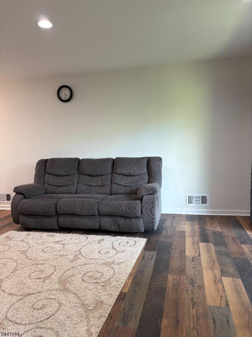 Pike Run - Residential Lease