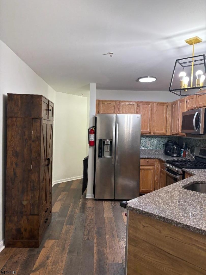 Pike Run - Residential Lease