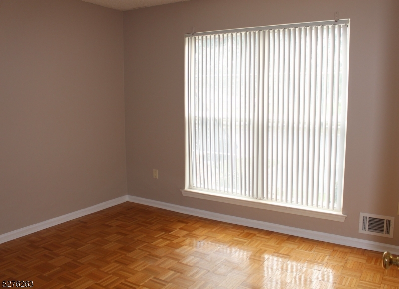 Glenbrooke - Residential