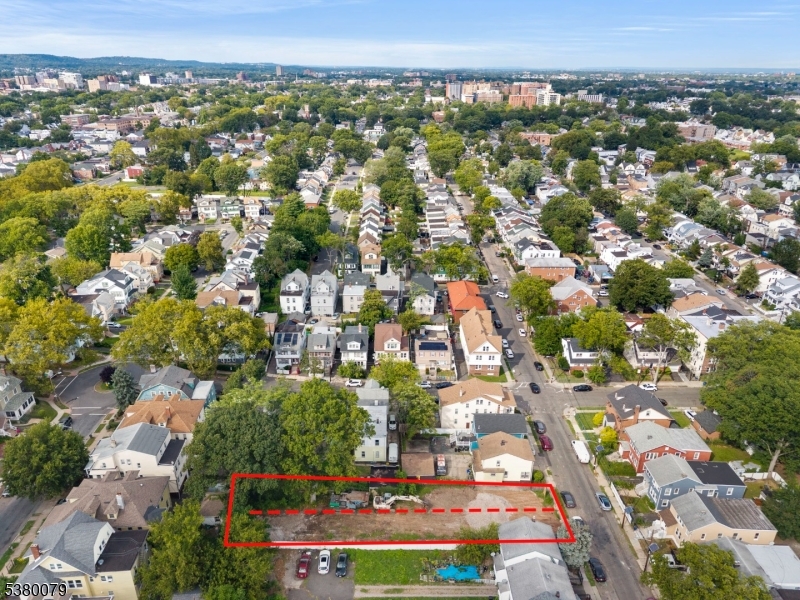Upper Vailsburg - Residential Income