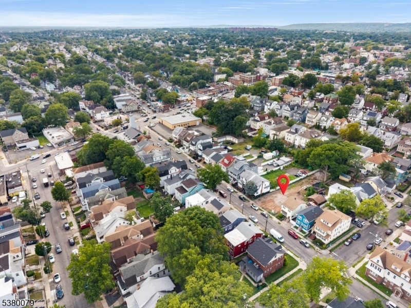 Upper Vailsburg - Residential Income