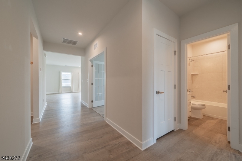 Mansfield Meadows - Residential