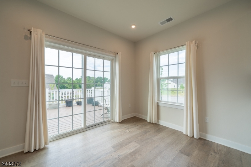 Mansfield Meadows - Residential