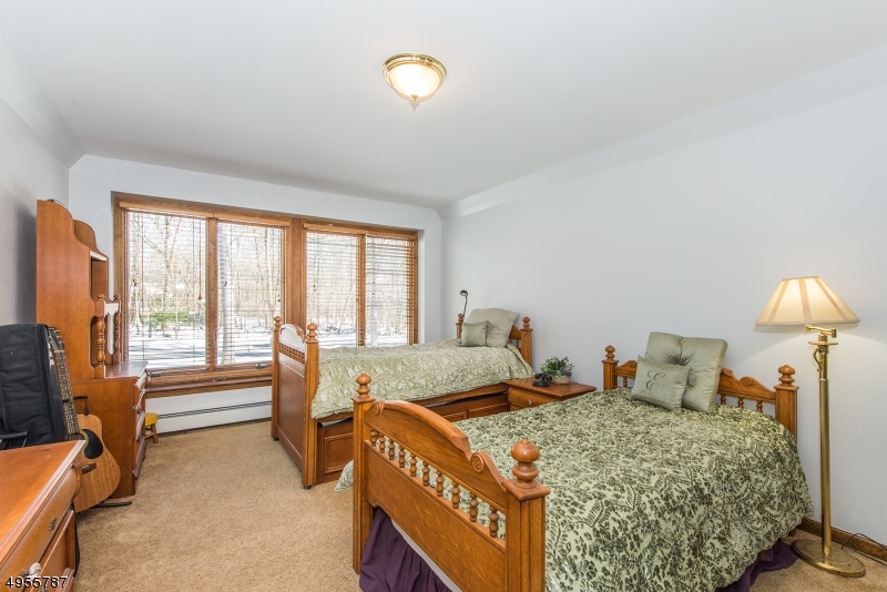Hemlock Hills - Residential