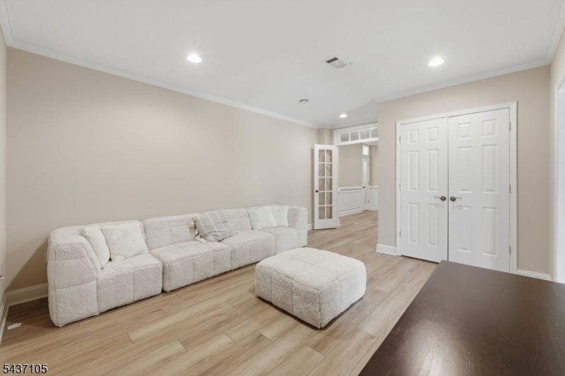 Colt's Run - Residential