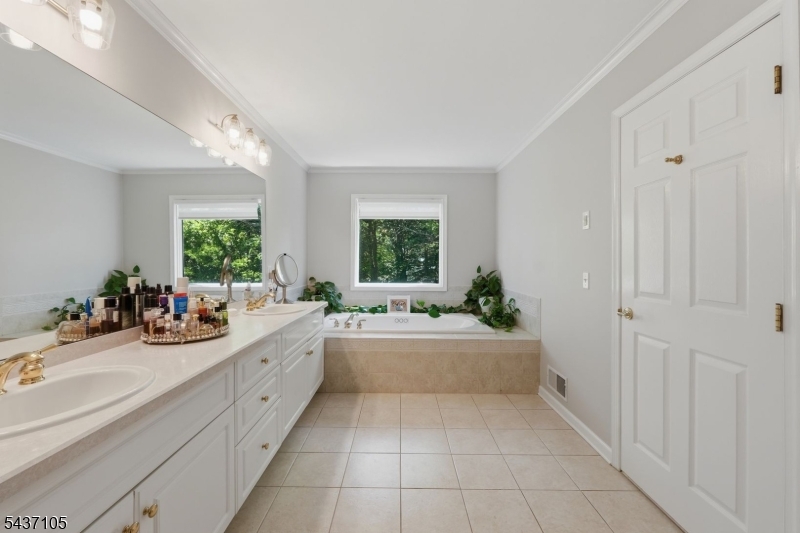 Colt's Run - Residential