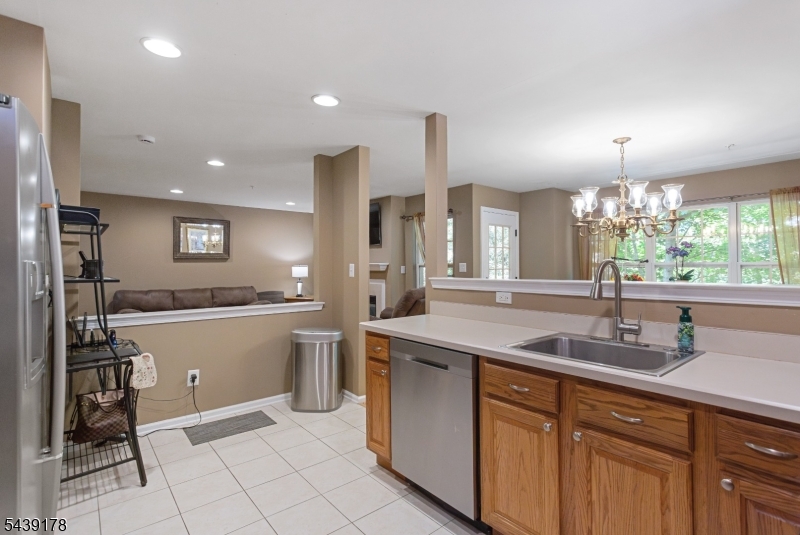 Summit Falls - Residential