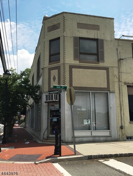 Location, Location, Location!!!  Two very large street facing windows with 900' of space suitable for retail or office.  Space includes three rooms and a powder room.