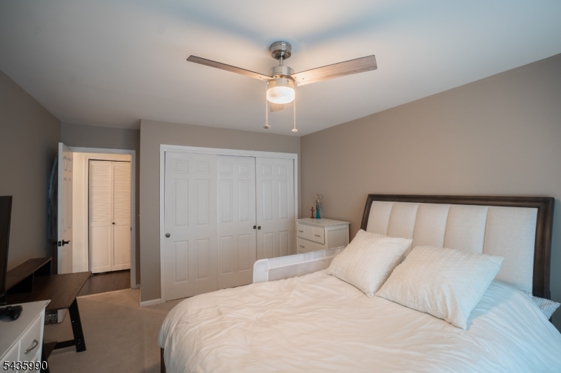 Hunter's Crossing - Residential