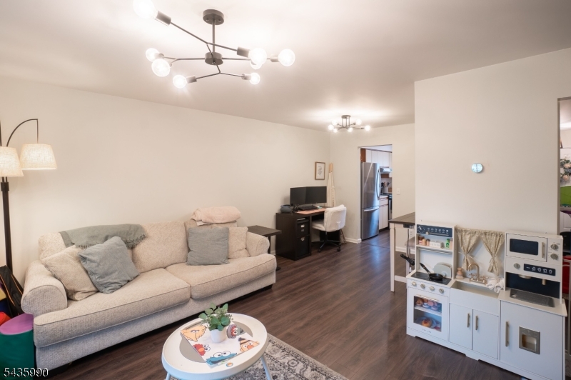 Hunter's Crossing - Residential