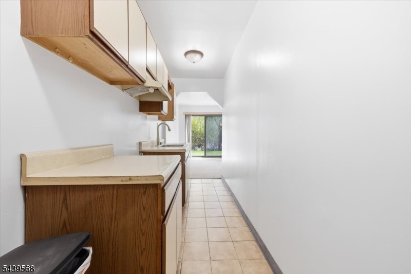 HAMILTON WOODS - Residential