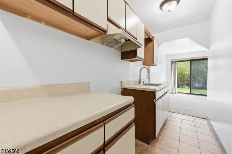 HAMILTON WOODS - Residential