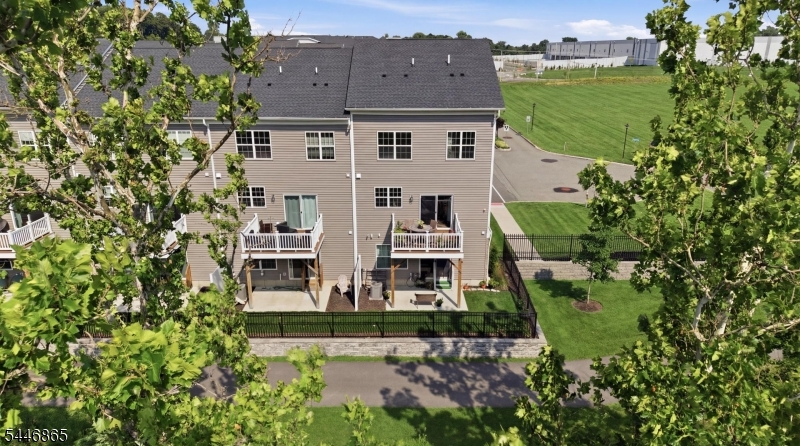 Collection at Morris Plains - Residential